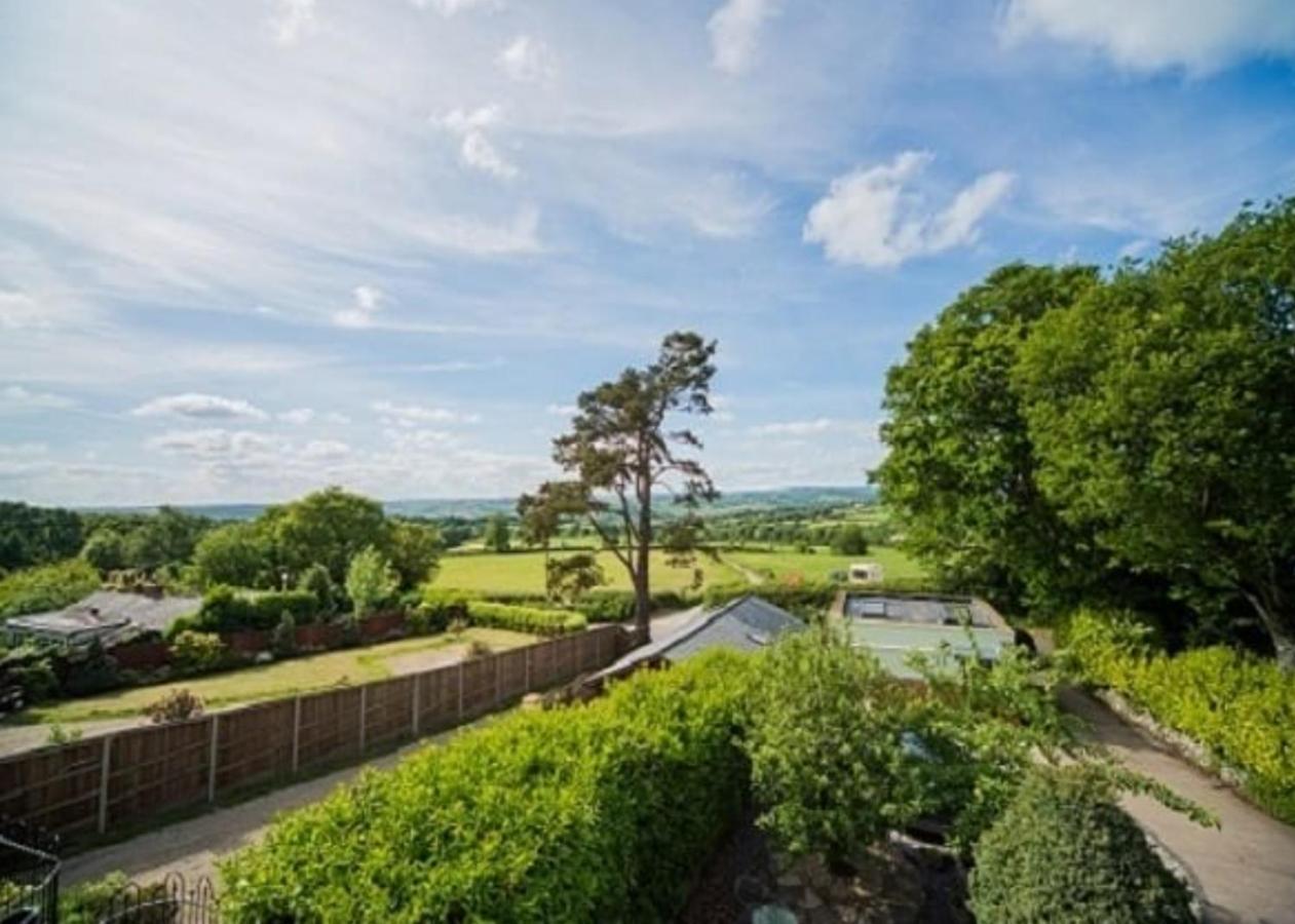 Minutes From Lyme Regis Self-Catering Suite With Stunning Countryside Views & Double Bath アクスミンスター エクステリア 写真