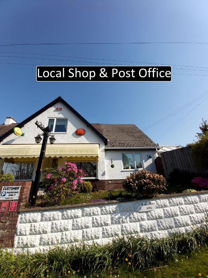 Minutes From Lyme Regis Self-Catering Suite With Stunning Countryside Views & Double Bath アクスミンスター エクステリア 写真